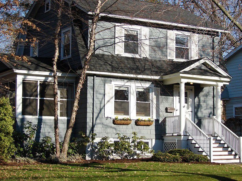 1st image of 333 Meadowbrook Ln