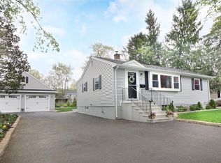 35 Richards Rd, Reading, MA 01867