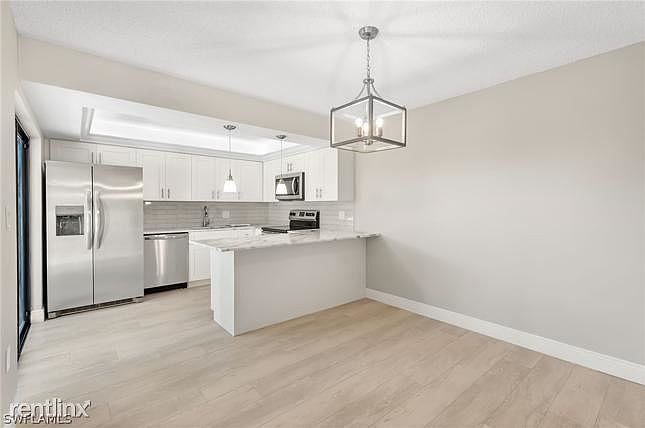 1st image of 5249R Cedarbend Dr