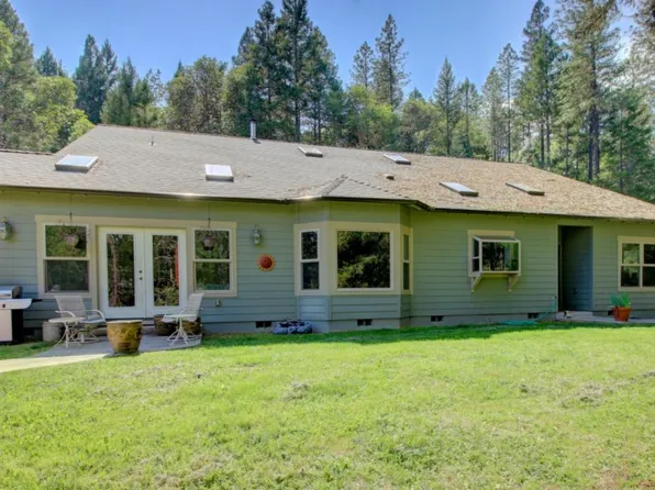 4186 E Evans Cres, Rogue River, OR 97537