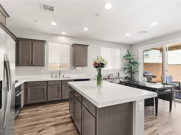 10626 Dryades Ave, Las Vegas, NV 89166