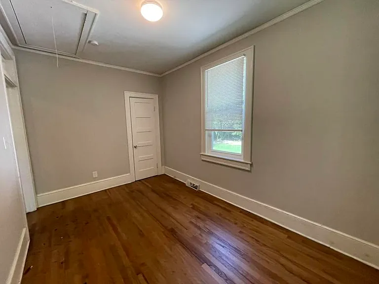 3303 Abingdon Rd — Photo 8