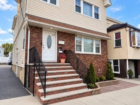 19 Naples Ave, Belleville, NJ 07109