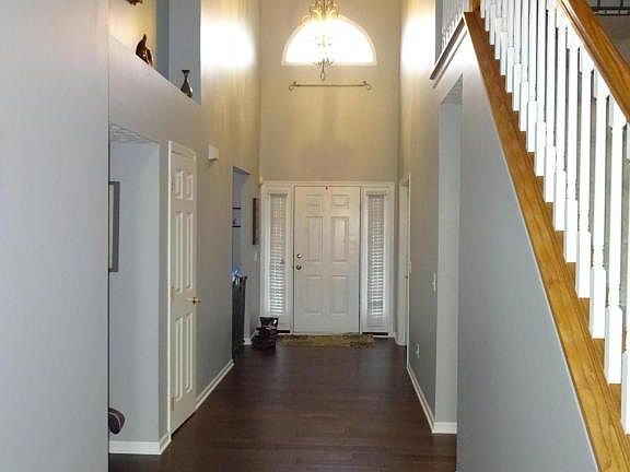 4th image of 4105 Parkshore Dr