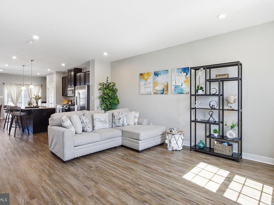 1st image of 103 Freedom Way