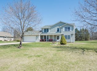 11096 Village Ln, Clinton, MI 49236