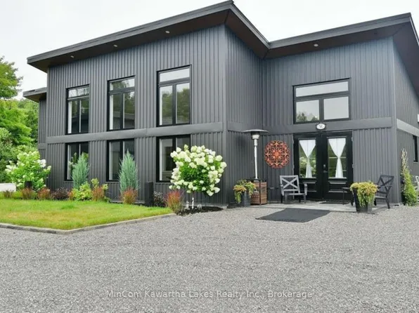 9 Hunts Line Rd, Trent Lakes, ON K0L 1J0
