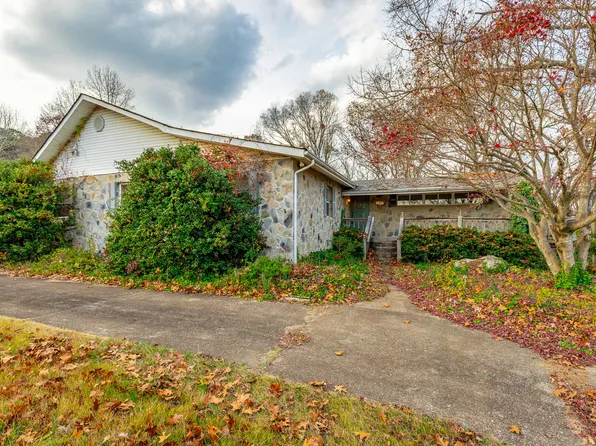 4851 Hillsdale Cir, Chattanooga, TN 37416