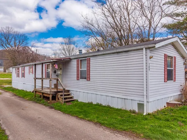 309 W 7th St, Manchester, OH 45144