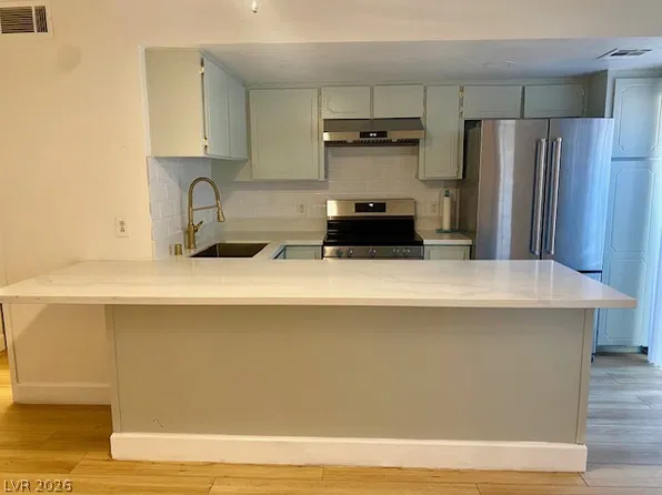 310 Brookside Ln Unit B, Las Vegas, NV 89107