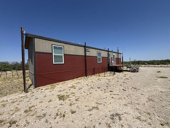 4th image of 300 N Border Rd
