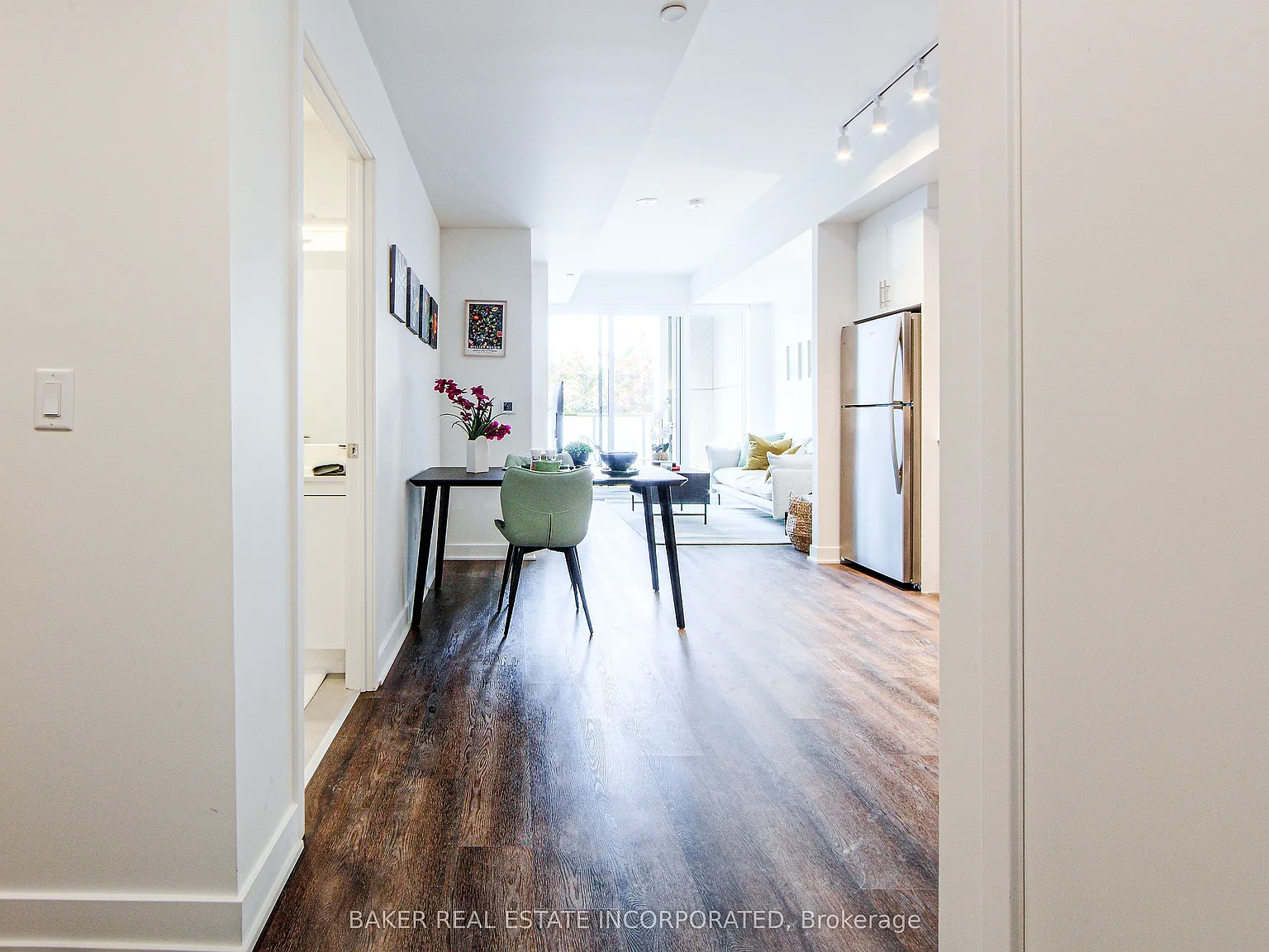 Everworth - 3030 Pharmacy Ave — Photo 4