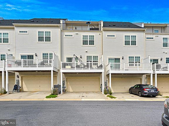 4th image of 7583 Marston Way