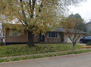 402 33rd Ave W, Milan, IL 61264