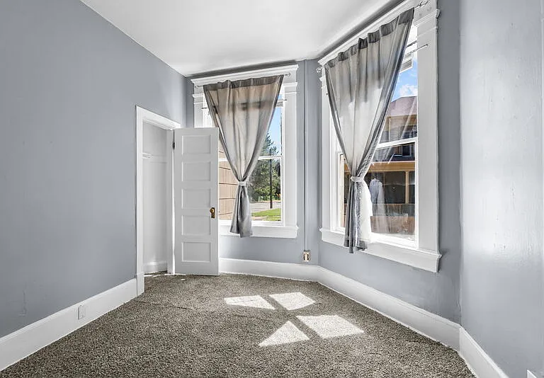2623 W Maxwell Ave #1 — Photo 10