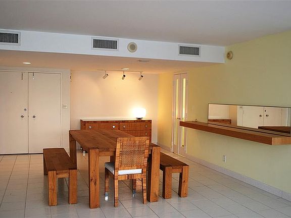 2nd image of 130 Sunrise Ave #2020