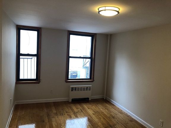 4th image of 589 1st Ave APT 7