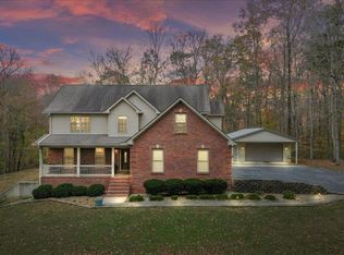 213 Homestead Ct, Scottsville, KY 42164