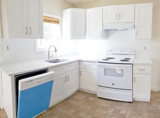 21 Glenellen Rd #A, West Roxbury, MA 02132