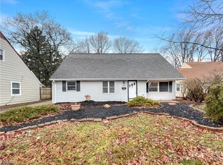 25590 Chatworth Dr, Euclid, OH