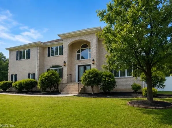 801 Dasa Leo Ct, Virginia Beach, VA 23456