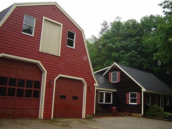 32'x36' Garage/bonus rm.