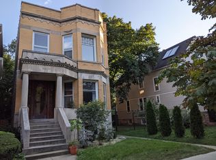 1022 Greenleaf St #2, Evanston, IL 60202