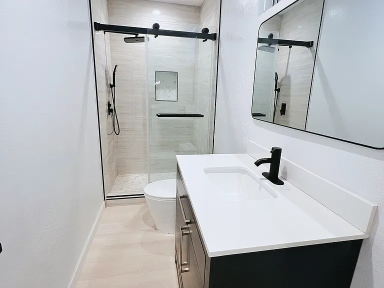 730 Amador Cir #1 — Photo 5