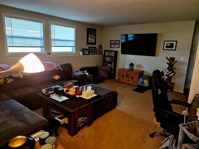 13 Town Garden Dr — Photo 7