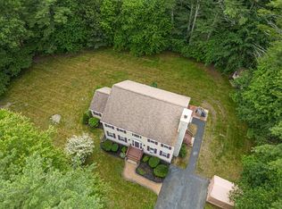 1 Trinity Ln, Lakeville, MA 02347