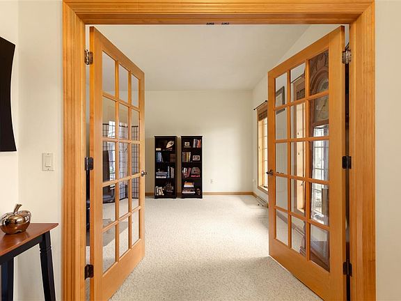French doors to flex room