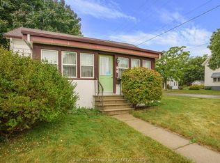 25 Forest St, Chatham Kent, ON N7L 1Z8