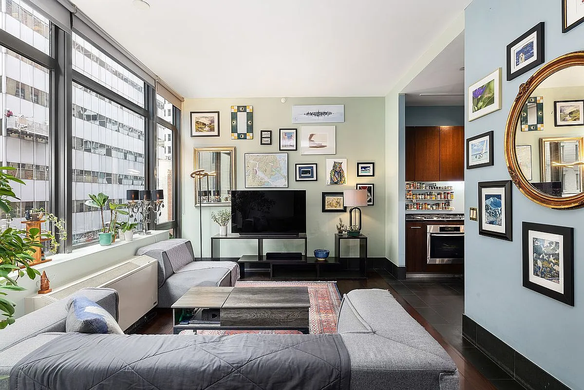 40 Broad St APT 18A photo 1