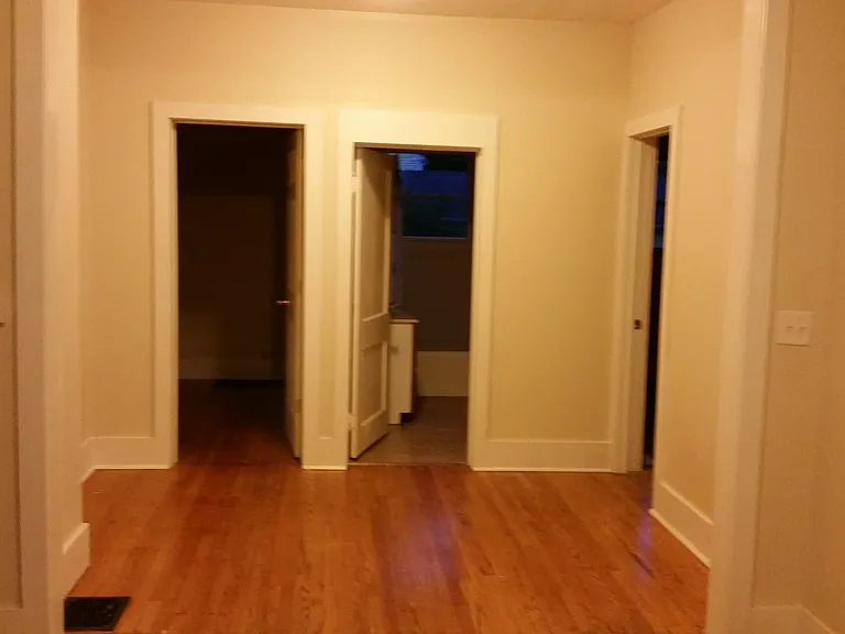 113 Woodward St — Photo 12