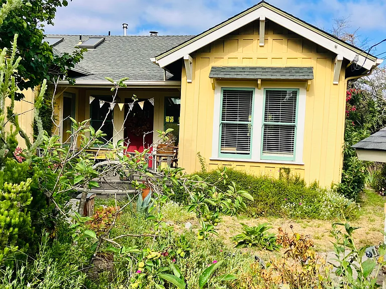 324 Poplar Ave — Photo 4