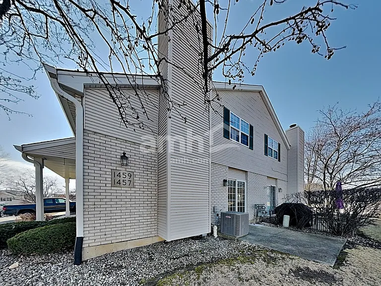 1457 Root St — Photo 16