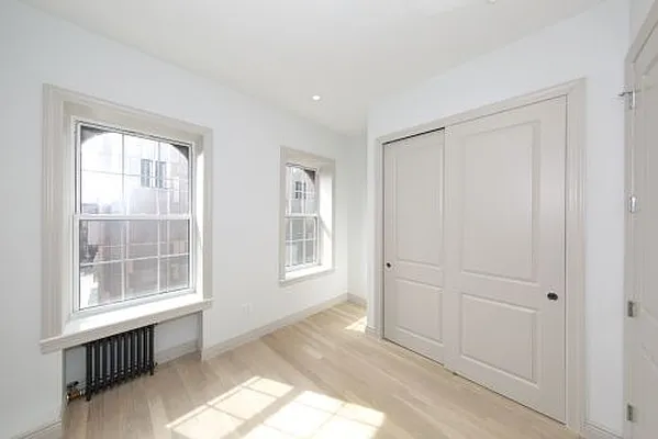 Rented by Voro New York | media 2