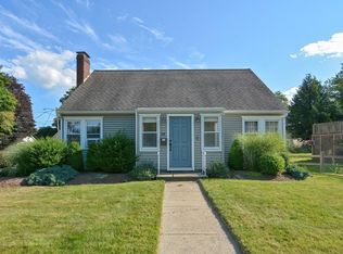 24 Hamilton St, Millbury, MA 01527