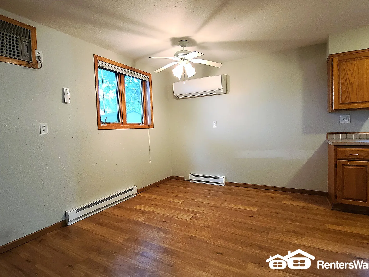 2BR/1BA Home in Roberts, WI — Photo 4