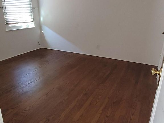4th image of 633 N 17th St