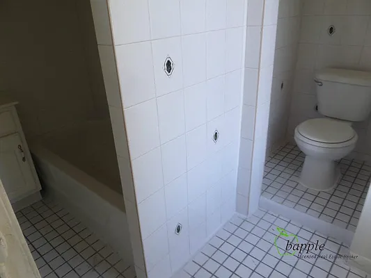 Rented by Bapple | media 23