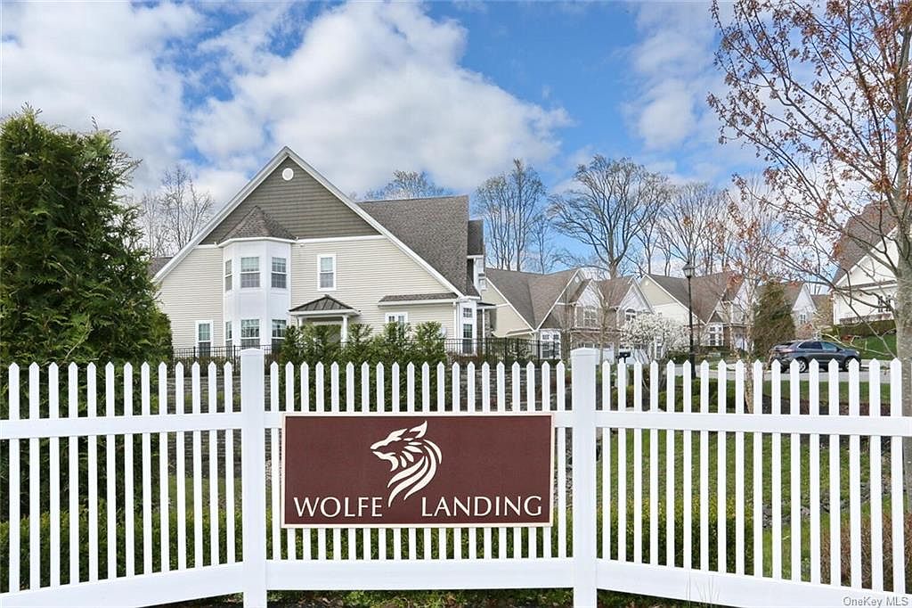 19 Wolfe Circle, West Nyack, NY 10994 Zillow