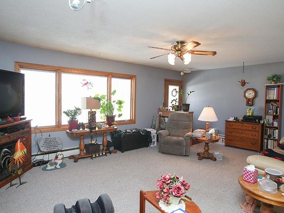 3rd image of 9742 Cedar Lake Blvd