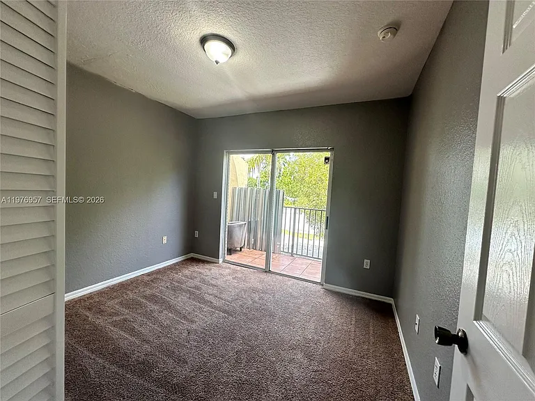687 SW 10th St — Photo 13
