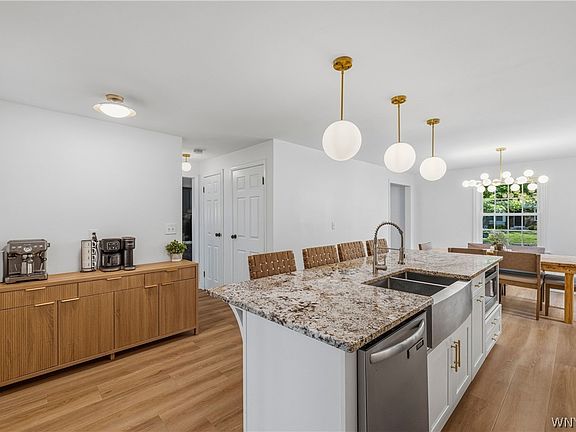 4th image of 96 Eddy Ln