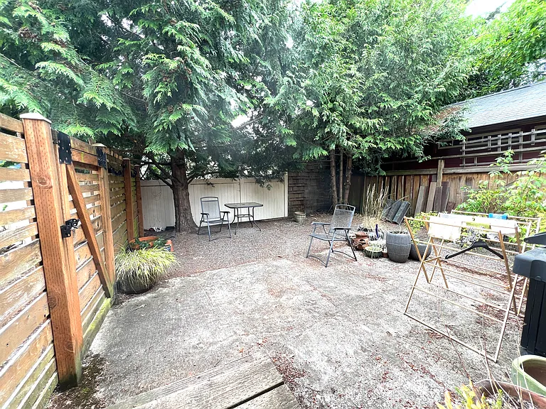 5427 SE Tibbetts St — Photo 30
