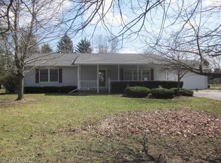 1342 Holland Lake Rd, Sheridan, MI 48884