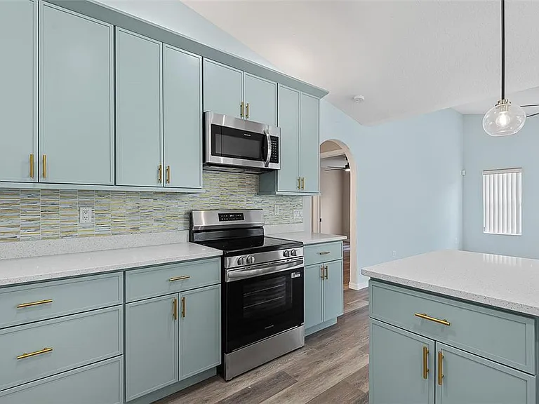 14 Colechester Ln — Photo 20