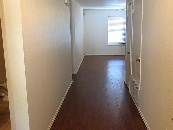 3rd image of 13224 Elmhurst Dr