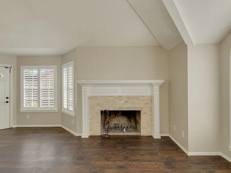 4314 E Juanita Ave — Photo 8